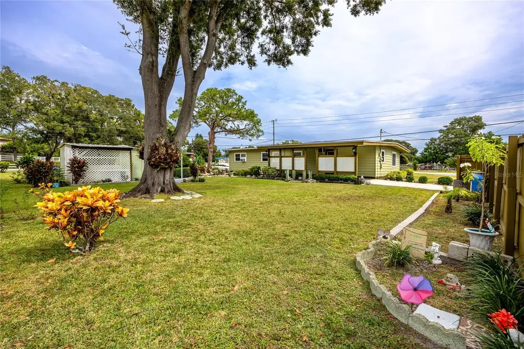 8990 60th Street N Pinellas Park FL 33782