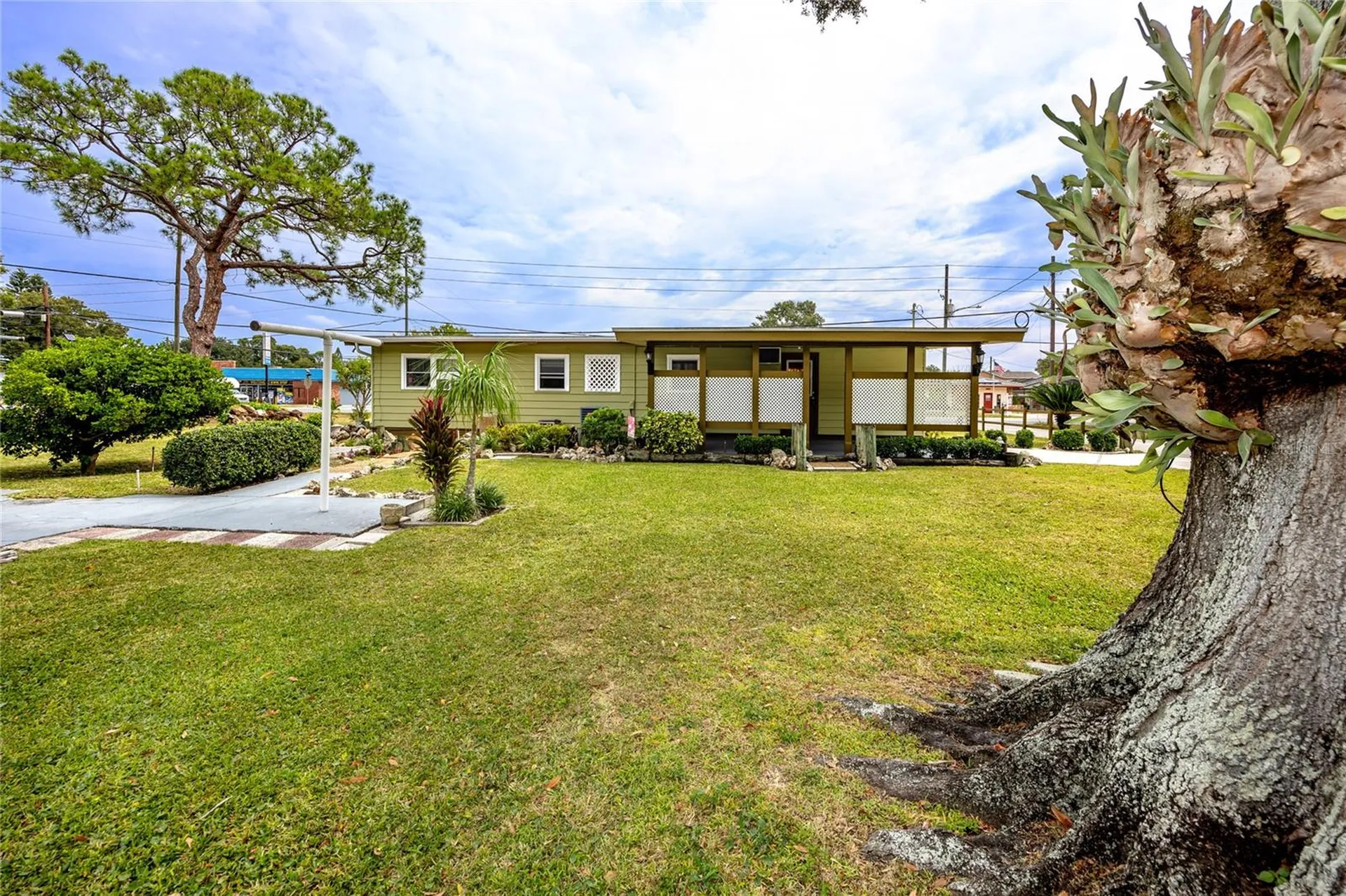 8990 60th Street N Pinellas Park FL 33782