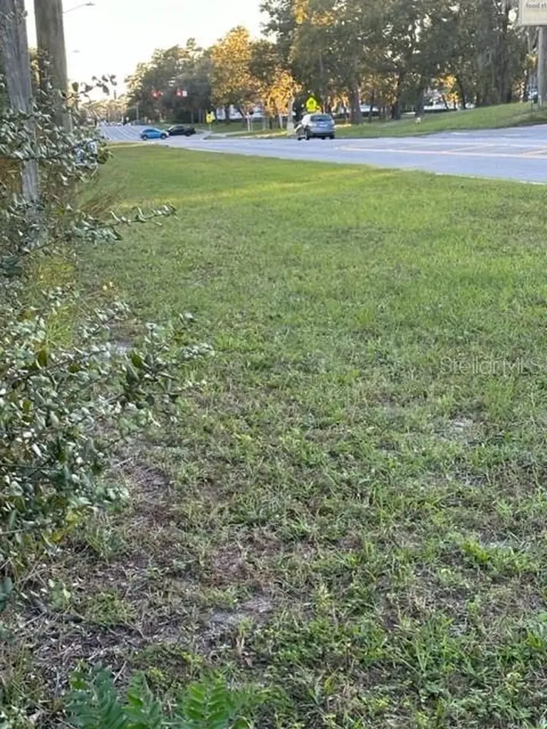 1407 Courtland Boulevard Deltona FL 32738