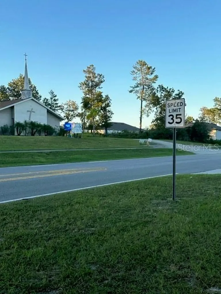 1407 Courtland Boulevard Deltona FL 32738
