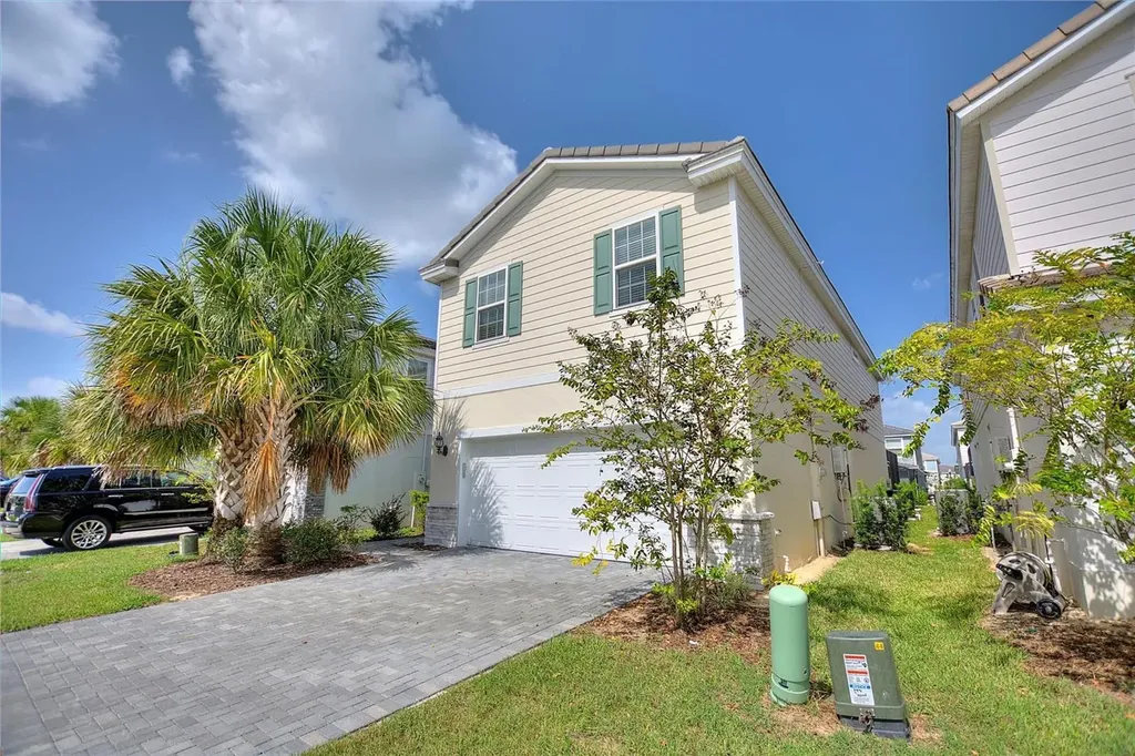 7384 Oakmoss Loop Davenport FL 33837