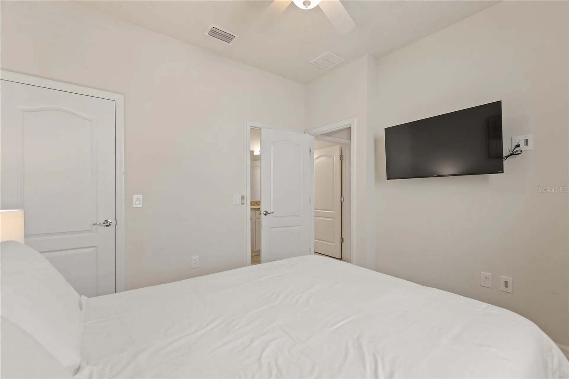 7384 Oakmoss Loop Davenport FL 33837