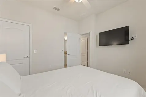 7384 Oakmoss Loop Davenport FL 33837