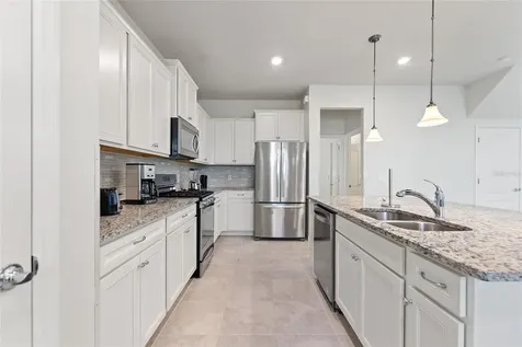 7384 Oakmoss Loop Davenport FL 33837