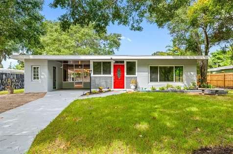 1200 Farragut Drive N St Petersburg FL 33710