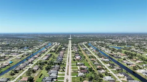 256 Rotonda Boulevard E Rotonda West FL 33947