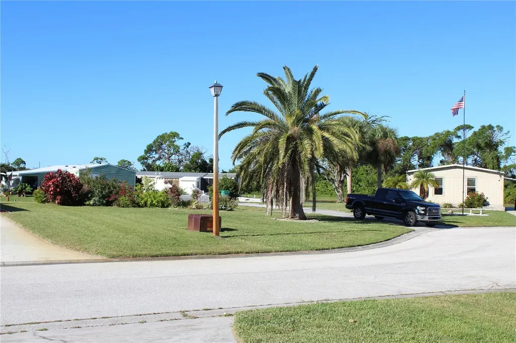 3304 Catbird Lane Englewood FL 34224