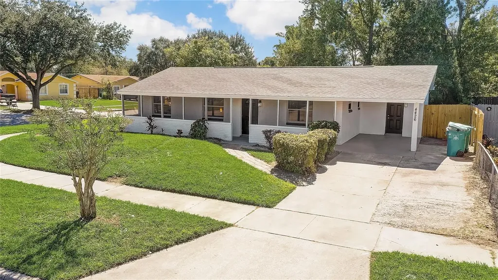 4426 Evers Place Orlando FL 32811