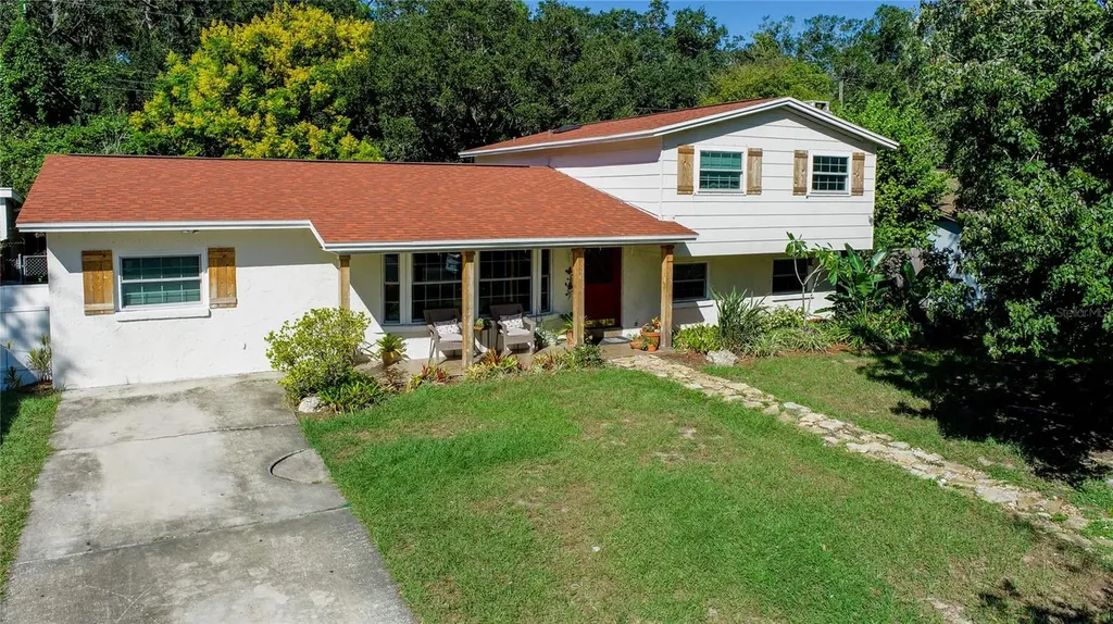 6408 Santa Monica Drive Tampa FL 33615