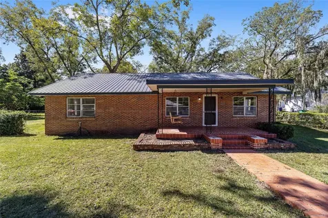 104 SE 2nd Street Chiefland FL 32626