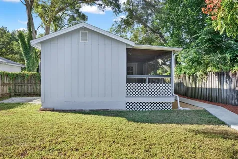 4407 44th Avenue N St Petersburg FL 33714