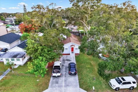 4407 44th Avenue N St Petersburg FL 33714