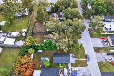 4407 44th Avenue N St Petersburg FL 33714