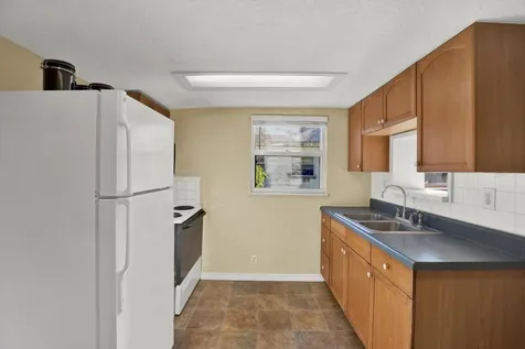 4407 44th Avenue N St Petersburg FL 33714