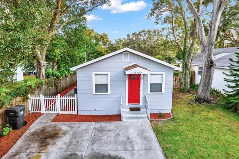 4407 44th Avenue N St Petersburg FL 33714