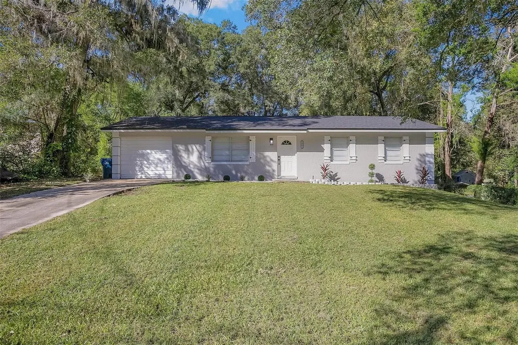 2061 Tanglewood Drive Orange City FL 32763