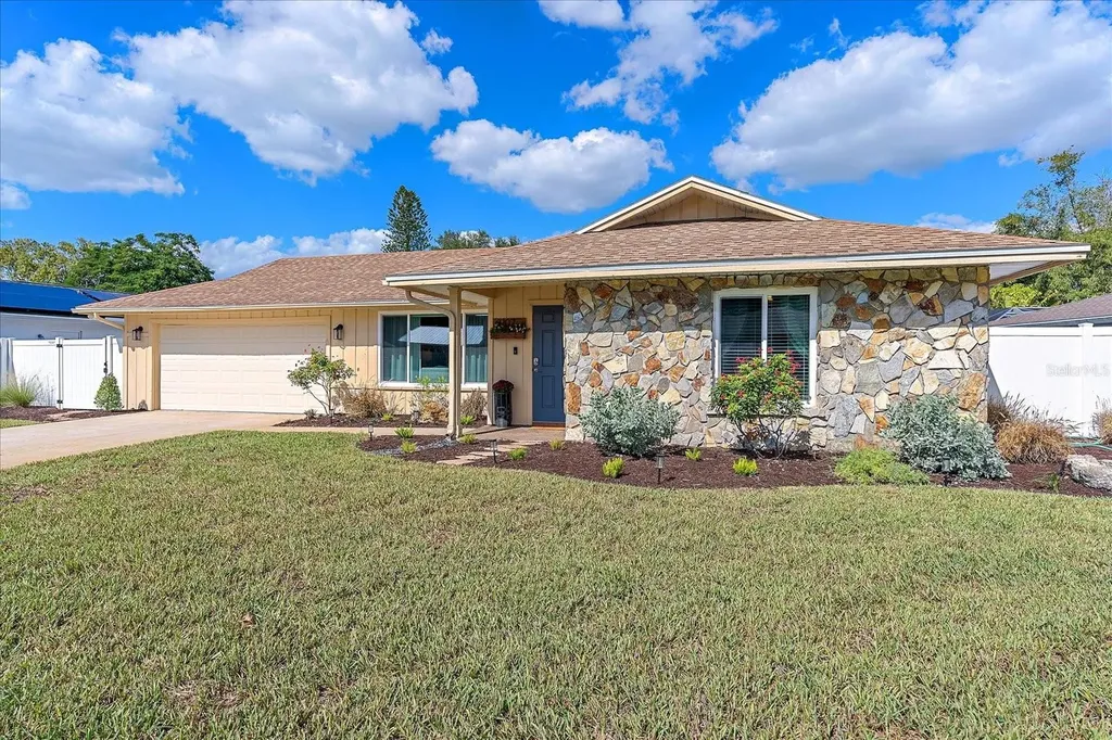 6902 23rd Avenue W Bradenton FL 34209
