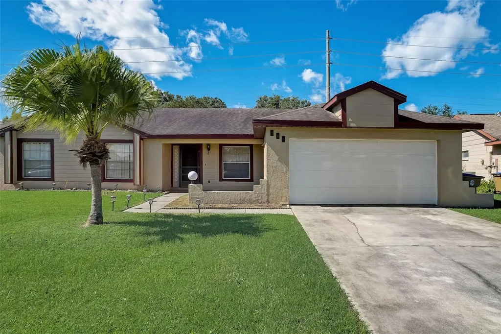 986 Hickory Court Kissimmee FL 34743
