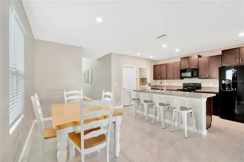 10208 Summer Kiss Avenue Riverview FL 33578