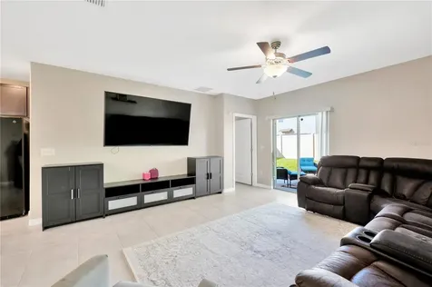 10208 Summer Kiss Avenue Riverview FL 33578