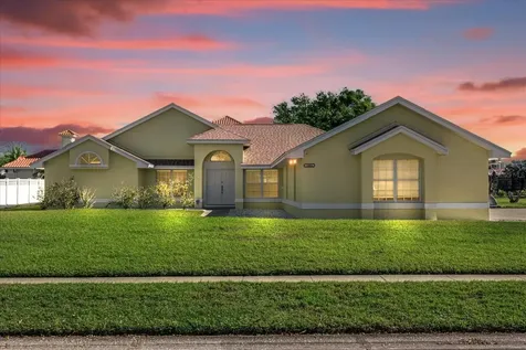 10064 Brandon Circle Orlando FL 32836