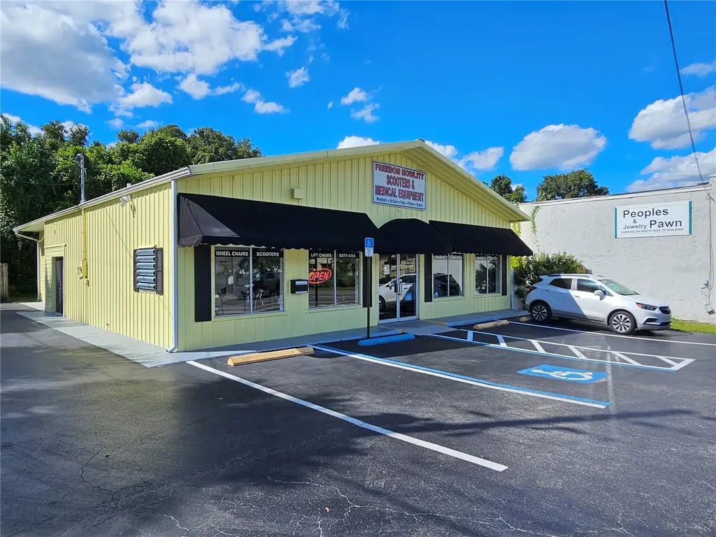 1045 S Volusia Avenue Orange City FL 32763