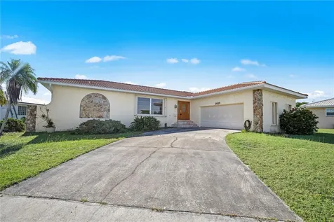 1425 San Carlo Lane Punta Gorda FL 33950