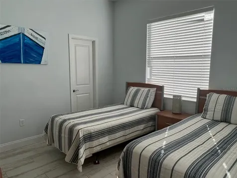 2043 Roselawn Street Sarasota FL 34231