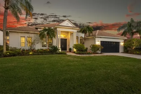 7555 Tori Way Lakewood Ranch FL 34202