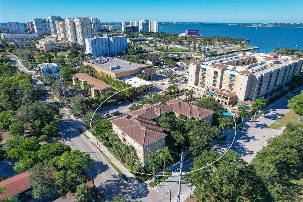 1268 11th Street Sarasota FL 34236