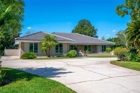 214 Fairway Drive Haines City FL 33844