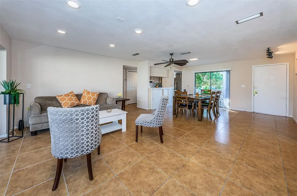 180 Ingrid Place Oldsmar FL 34677