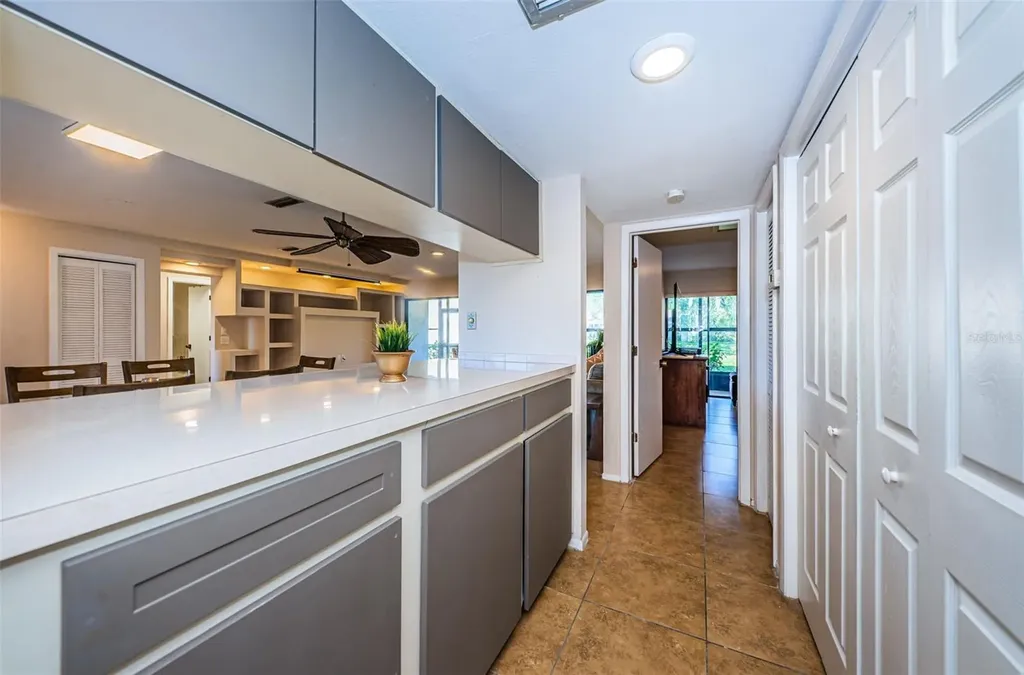 180 Ingrid Place Oldsmar FL 34677