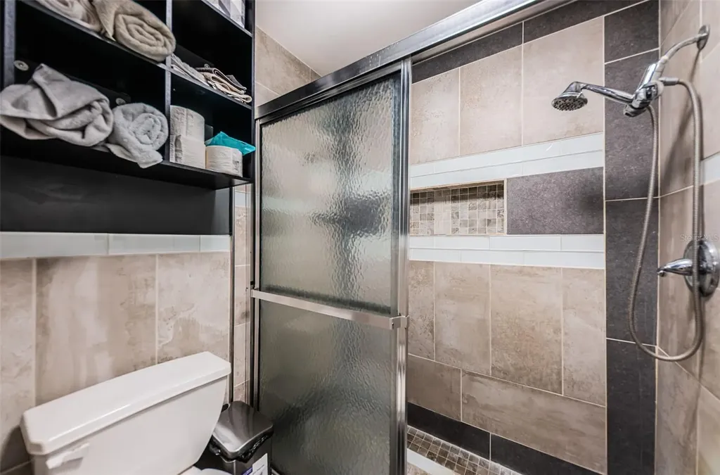 180 Ingrid Place Oldsmar FL 34677