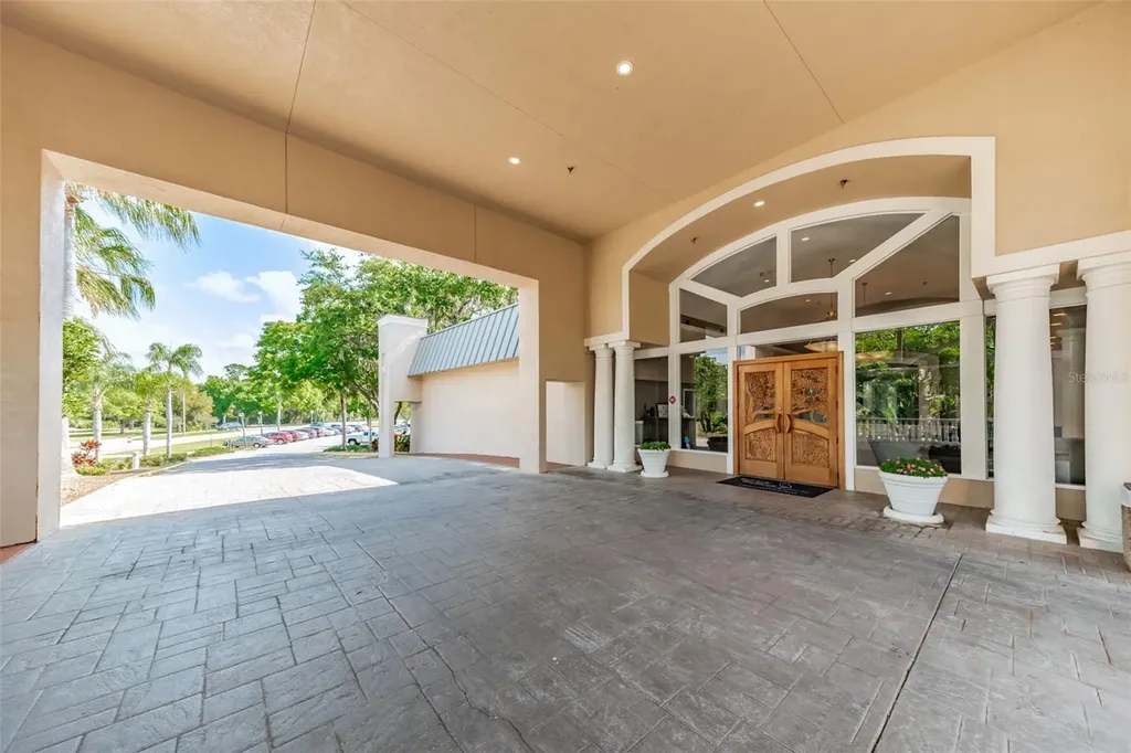 180 Ingrid Place Oldsmar FL 34677