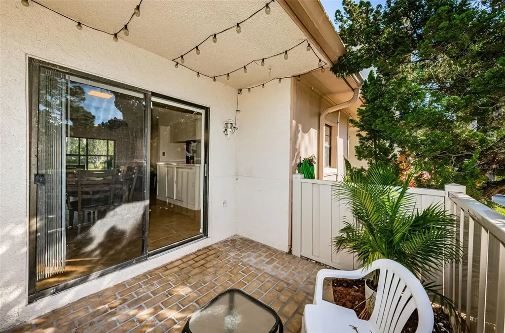 180 Ingrid Place Oldsmar FL 34677