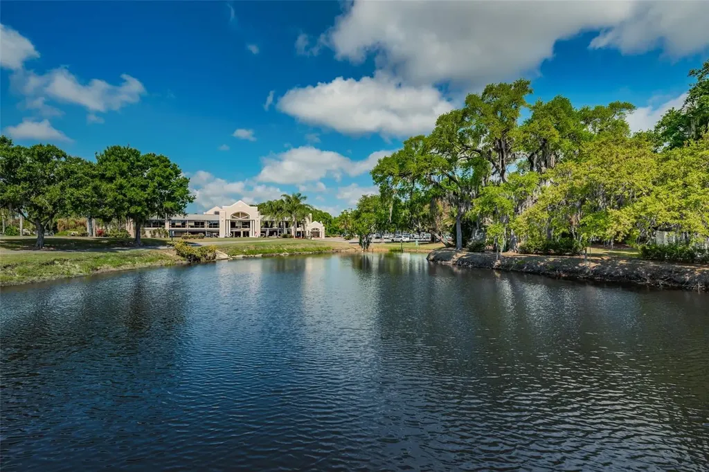 180 Ingrid Place Oldsmar FL 34677