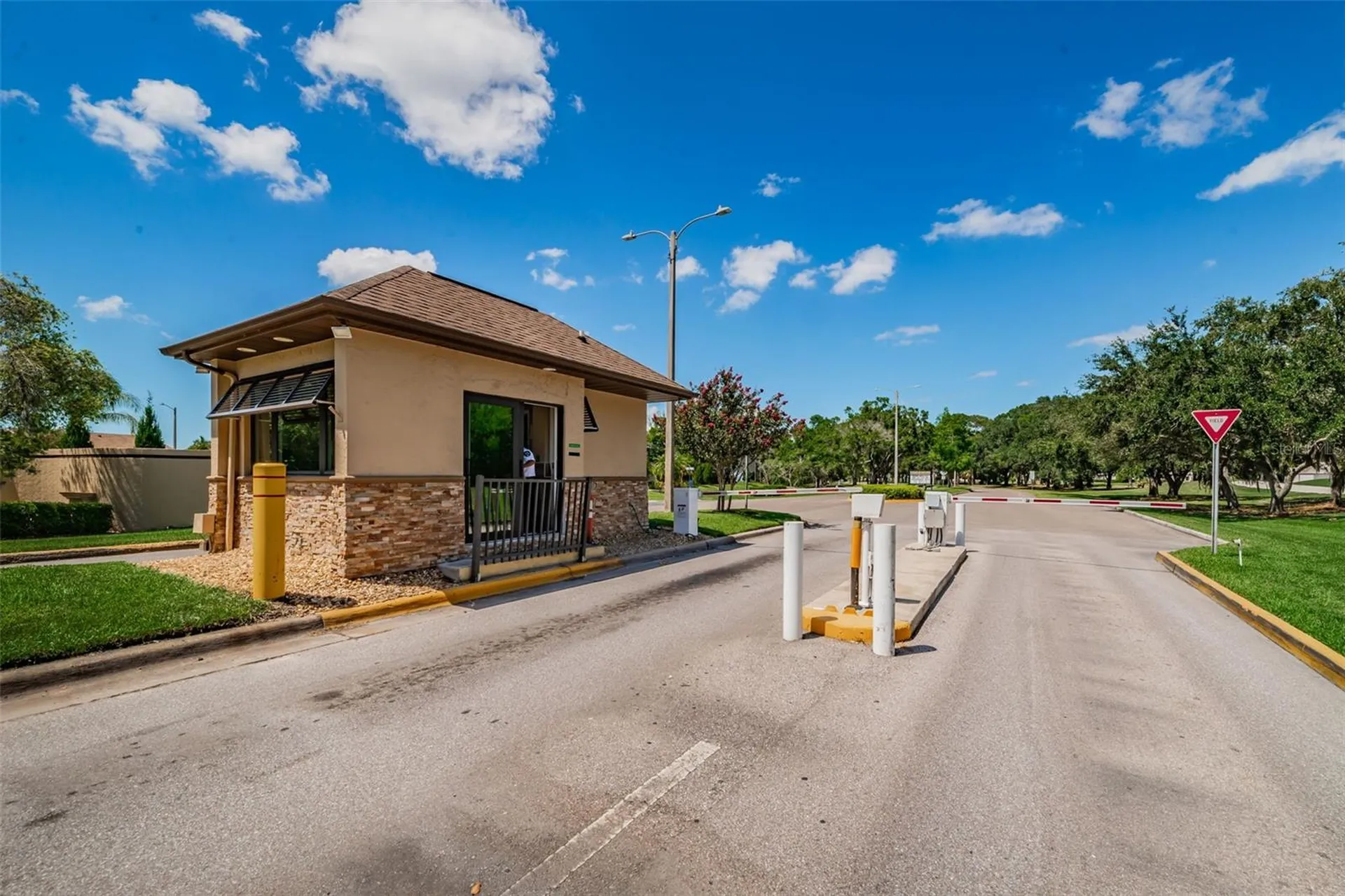 180 Ingrid Place Oldsmar FL 34677