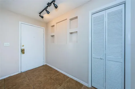 180 Ingrid Place Oldsmar FL 34677