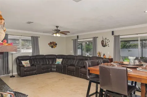 3412 Gleaves Court Apopka FL 32703