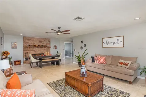 3412 Gleaves Court Apopka FL 32703