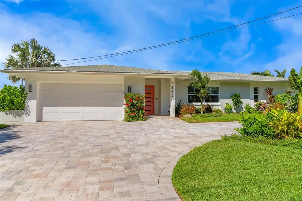 1065 41st Avenue NE St Petersburg FL 33703