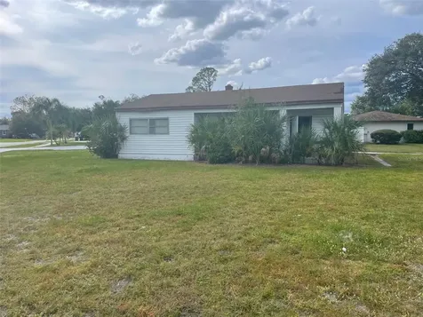 2102 W Farwell Drive Tampa FL 33603