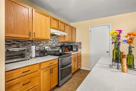 13718 Gentle Woods Avenue Riverview FL 33569