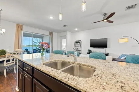 5716 Hevena Court Palmetto FL 34221