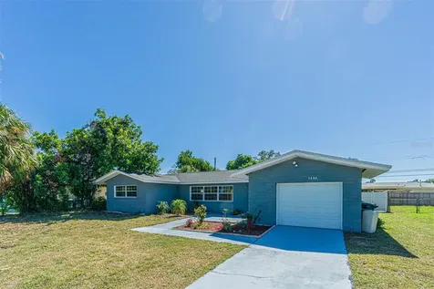 1390 62nd Avenue S St Petersburg FL 33705