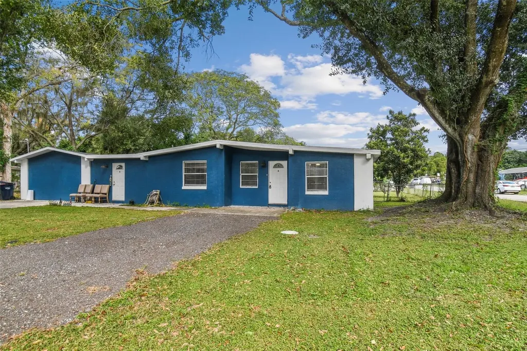 4708 E Seward Street Tampa FL 33617
