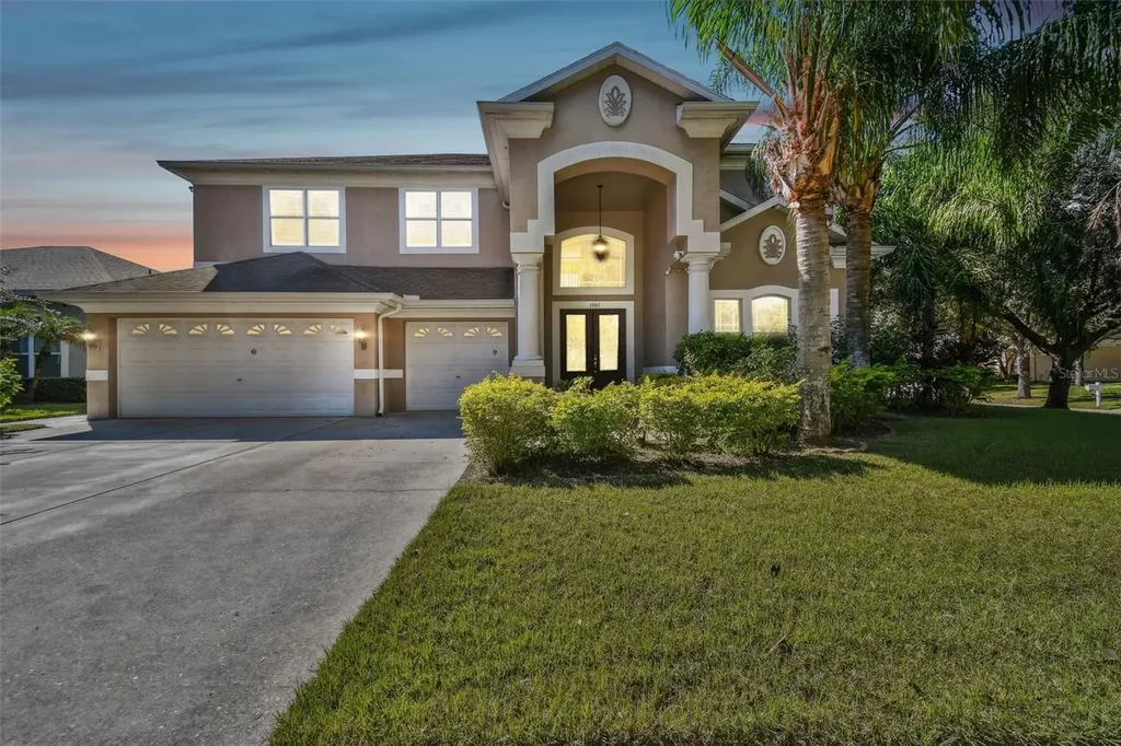 1301 Rowantree Drive Dover FL 33527