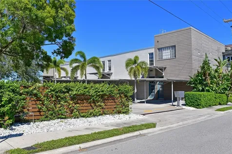 2507 W Azeele Street Tampa FL 33609