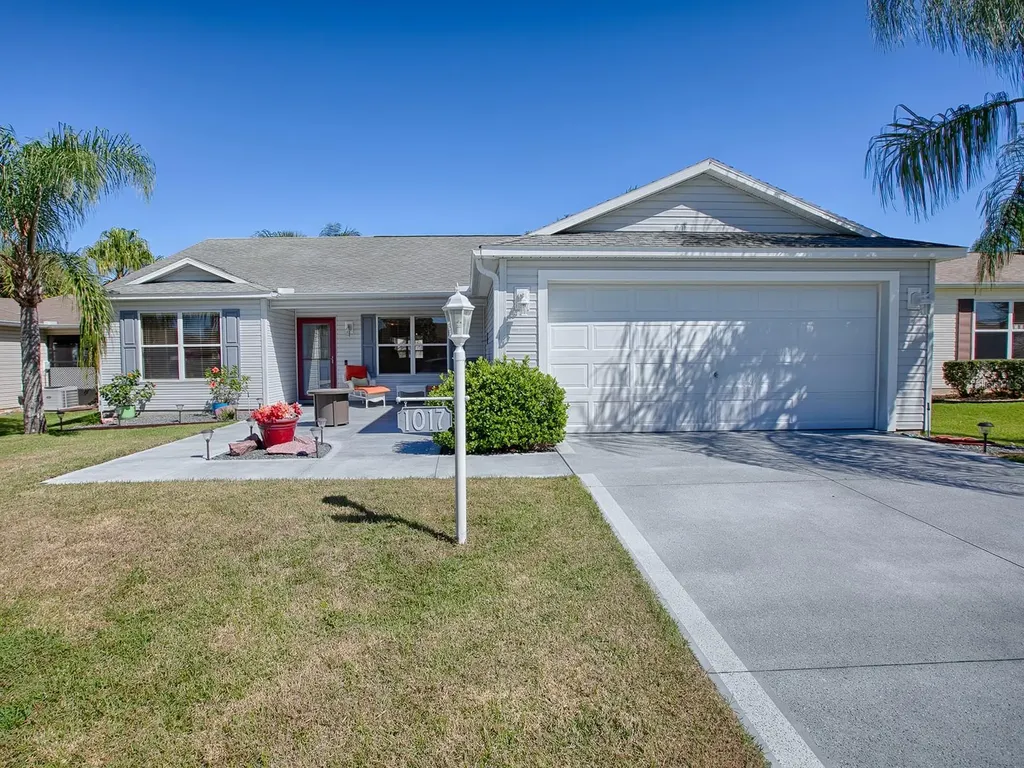 1017 Nash Loop The Villages FL 32162
